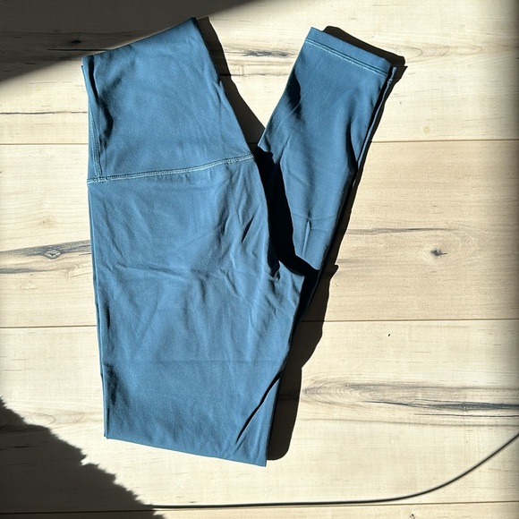 Teal 25” from inseam legggings 12” across waste so size small - Picture 2 of 7